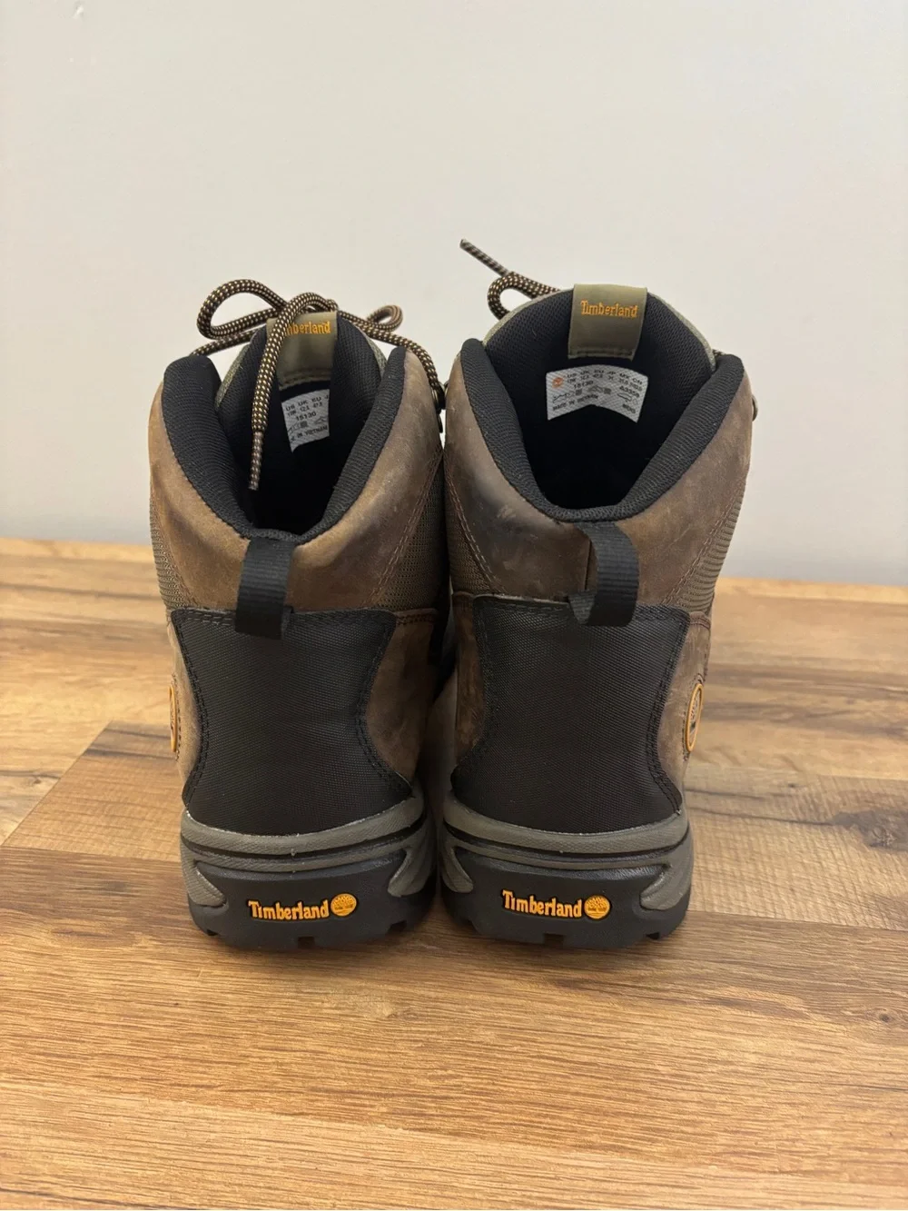 Timberland Chocorua Waterproof Mid Hiker Boots Brown Men’s